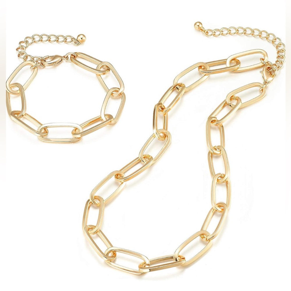 Paperclip Chain Necklace - Picture 5 of 11